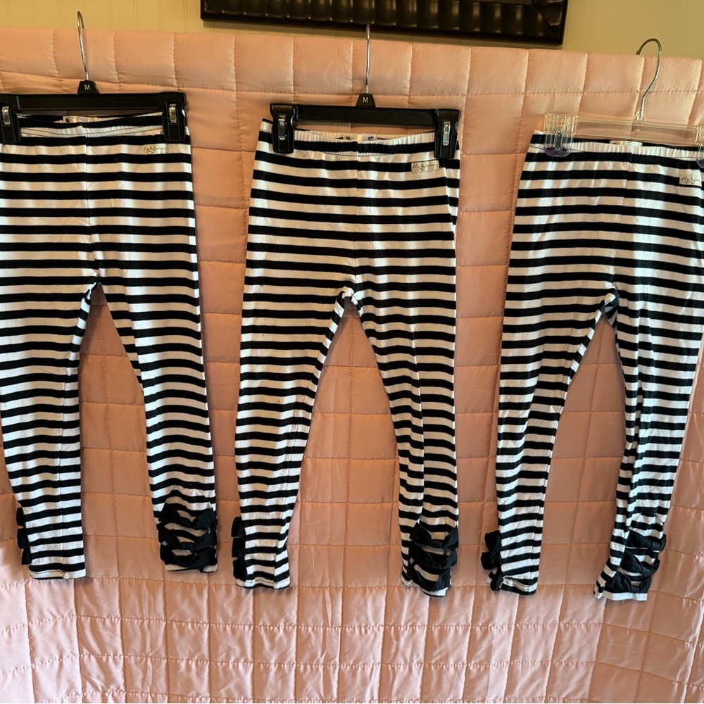 Black and White Striped Leggings with Bow Detail.